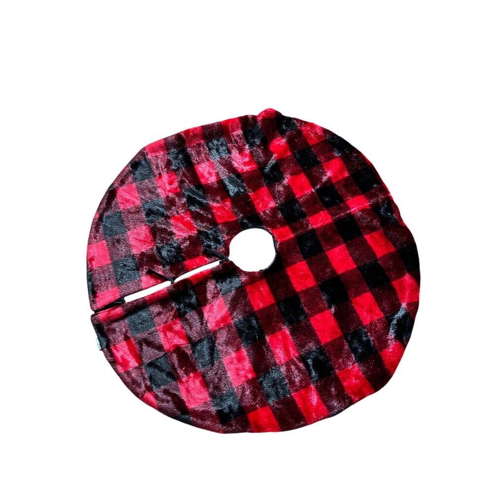 Buffalo Plaid Faux Fur Christmas Tree Skirt Large Red/Black "Well Dressed Home"